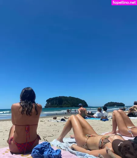 Amber Lee Lockhart OnlyFans Thumbnail #BC84a5U99n