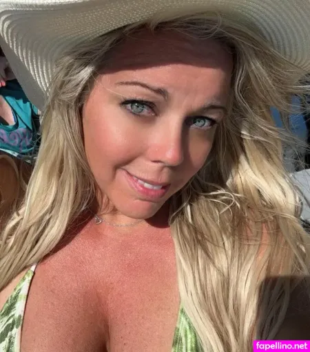 Amber Lynn Bach OnlyFans Thumbnail #pl3DPYNgr5