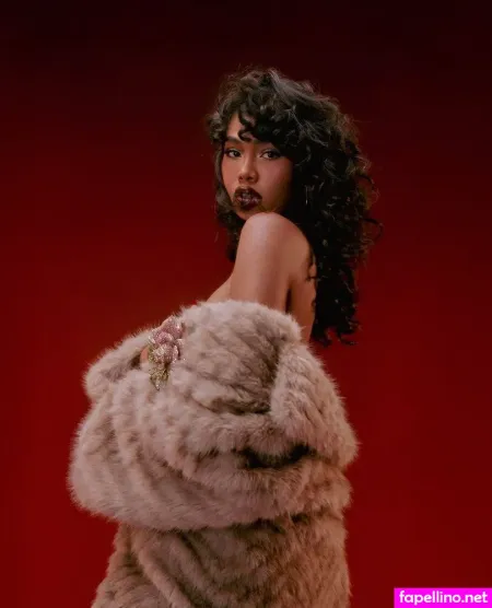 Amber Mark Main Profile Photo