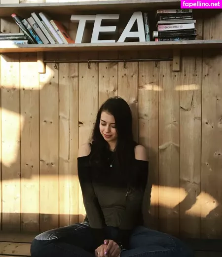 Amber Midthunder OnlyFans Thumbnail #8GkdRookFB