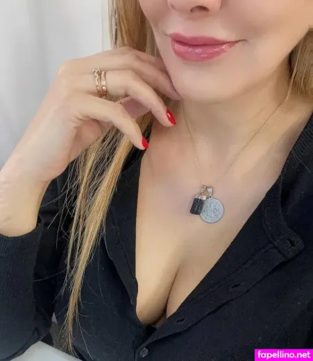 Amber Oliver OnlyFans Thumbnail #NAZtcvvQSJ