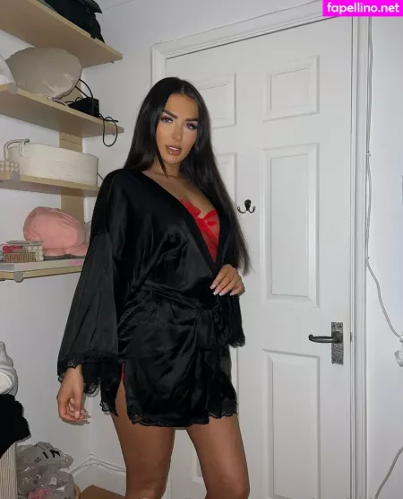 Amber Phillips 3 OnlyFans Thumbnail #Vb3VXmCU8X