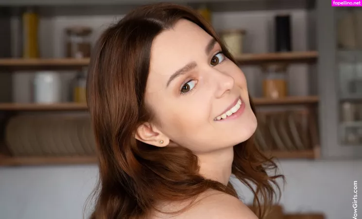 Amber Plume OnlyFans Thumbnail #LTReWUwFLv