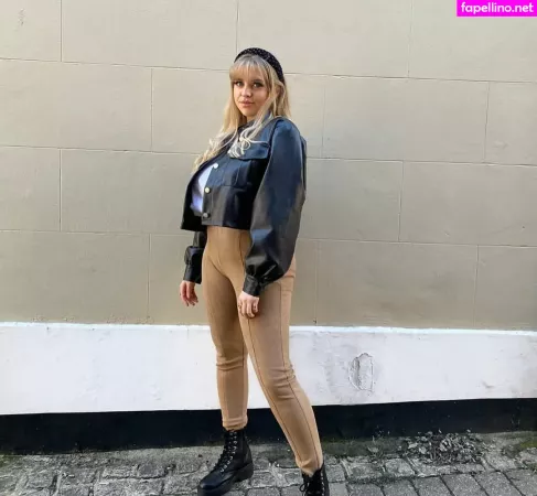 Amber R Brightman OnlyFans Thumbnail #1WmPeQ2Xzl