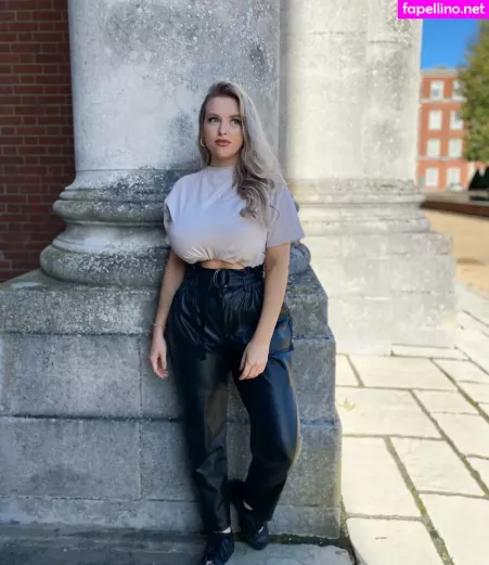 Amber R Brightman OnlyFans Thumbnail #OTZAe8t6pc