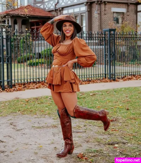 Amber Reacts OnlyFans Thumbnail #4MtwqbWigV