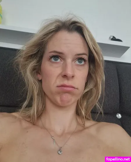 Amber Riivers 1 OnlyFans Thumbnail #1aQE1Dzgkm