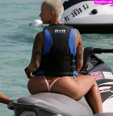 Amber Rose 1 OnlyFans Thumbnail #3OBu8MFTsI