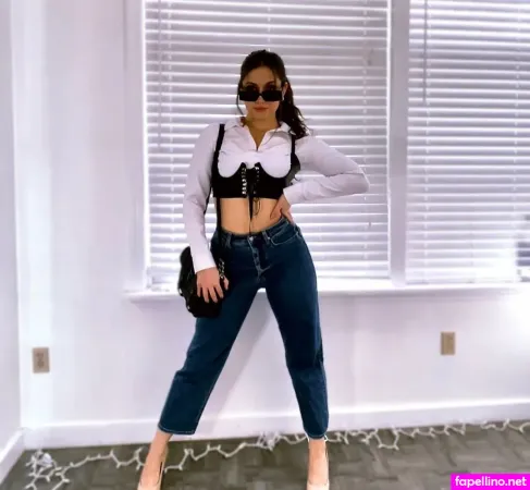 Amber Skyy OnlyFans Thumbnail #wBNQYOjX2D