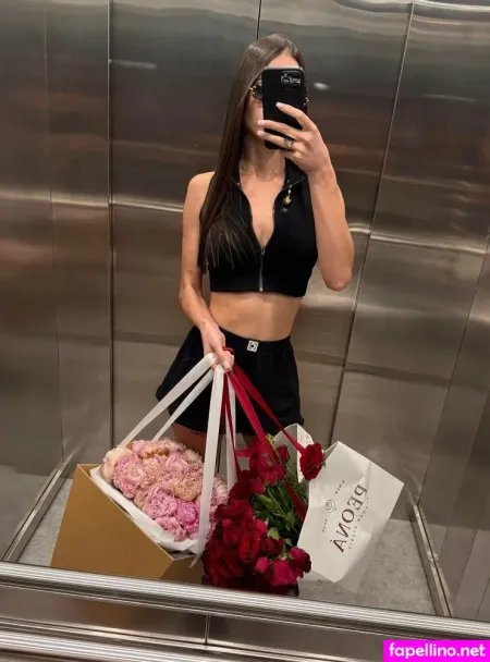 Amber Snake OnlyFans Thumbnail #J9bgOaZWFA