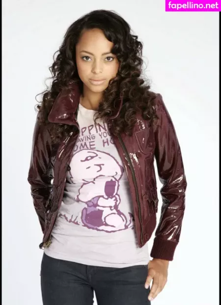 Amber Stevens West OnlyFans Thumbnail #FJRZOgx57b