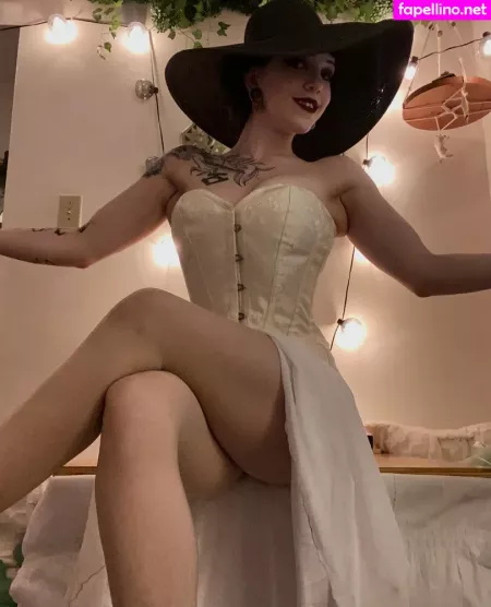 Amber The Valkyrie OnlyFans Thumbnail #G4KpMGzJub