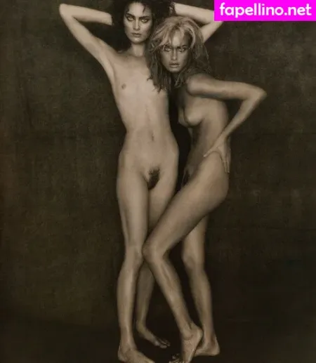 Amber Valletta OnlyFans Thumbnail #Dd1rAGVgbu