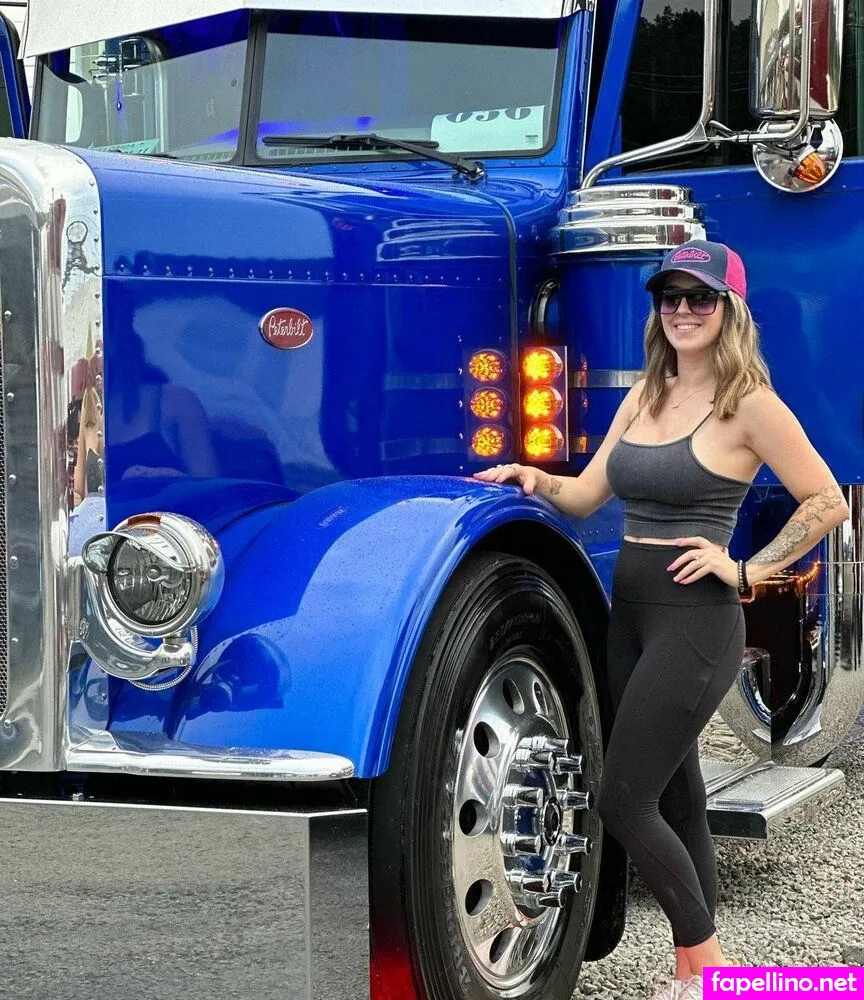 Youtube Bruce Wilson's wife, ambbswilsonn Nude Leaked OnlyFans Photo #OFN0LYGaKU