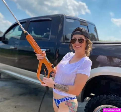 Amber Wilson 2 OnlyFans Thumbnail #X1kAijeCdw