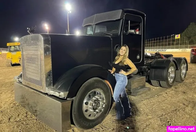 Amber Wilson 2 OnlyFans Thumbnail #pBvGZKGNbJ