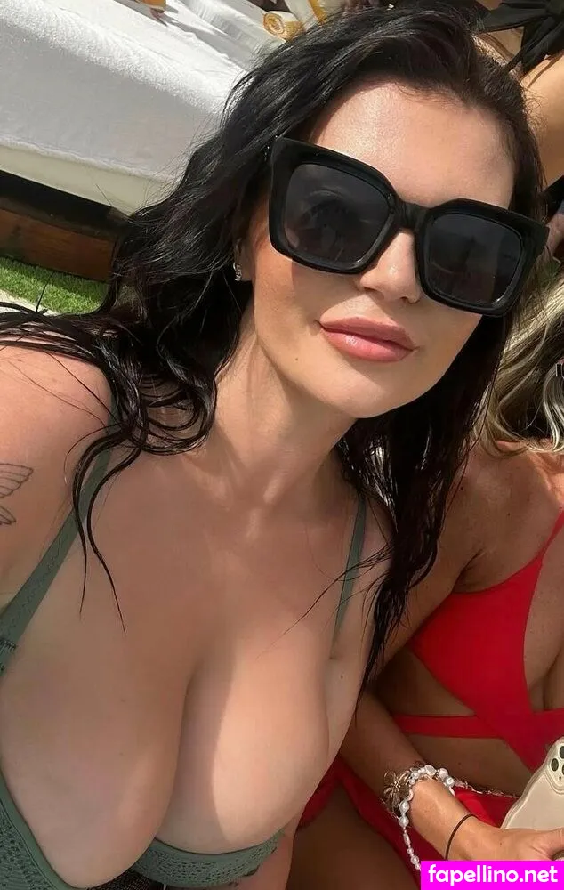 amber1997xx, rosieeeamberr Nude Leaked OnlyFans Photo #xmHsbBh84v