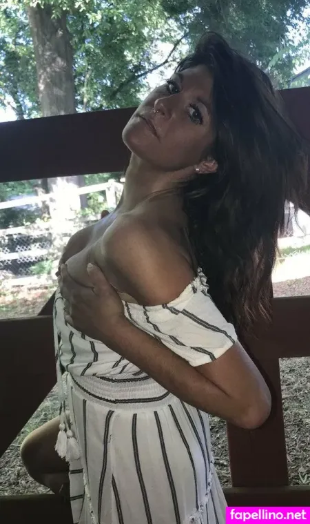 Amber22miz OnlyFans Thumbnail #T3KLpNKckP