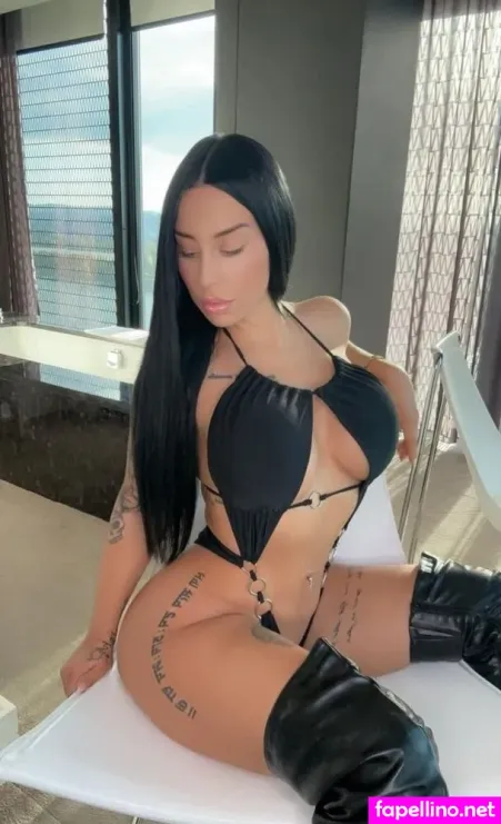 Amberbea OnlyFans Thumbnail #XWPBPwZiCb