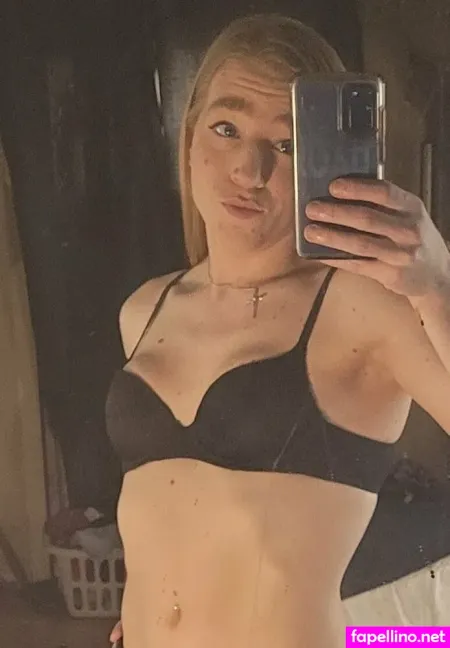 Amberemerald OnlyFans Thumbnail #ouWW0tebbM