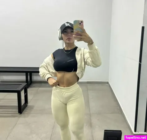 Amberestefania Amber Escalante OnlyFans Thumbnail #SaqD6sRReO