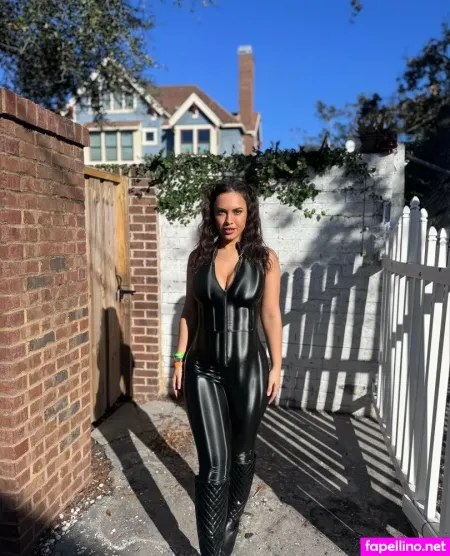 Amberfieldsfree OnlyFans Thumbnail #4zuXhfJlJJ