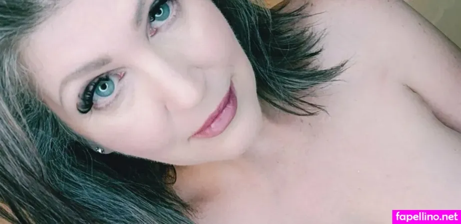 Ambergalorefree OnlyFans Thumbnail #t3rjnGReBs