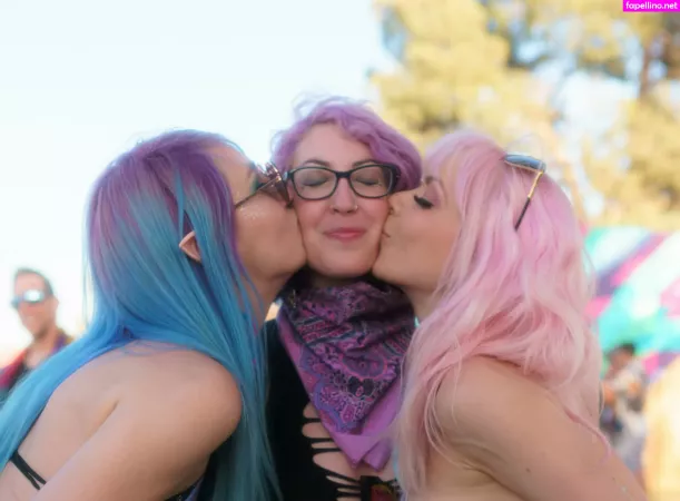Amberlaray OnlyFans Thumbnail #rUhDeyV3fi