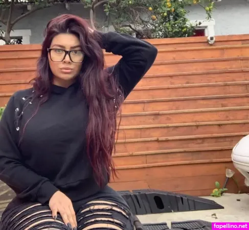 Amberleti OnlyFans Thumbnail #HkIPuUpxXz