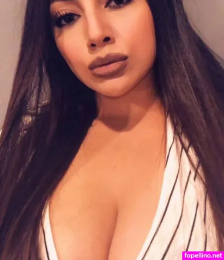 Amberleti OnlyFans Thumbnail #Xq8ZStSNwp