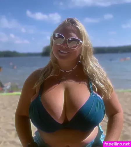 Amberly OnlyFans Thumbnail #8GoPrSXEWk