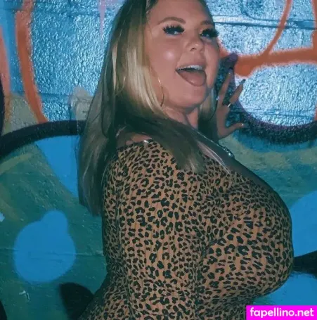 Amberly OnlyFans Thumbnail #obe8o7mXDA
