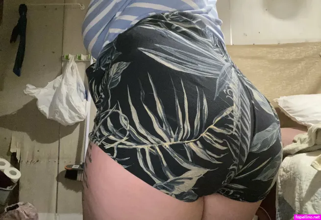 Amberlynnfree OnlyFans Thumbnail #Mz3xYuMAxb