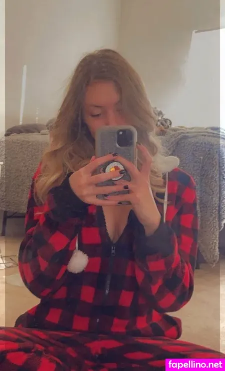 Ambermoorexxx OnlyFans Thumbnail #ohL3klu3ys