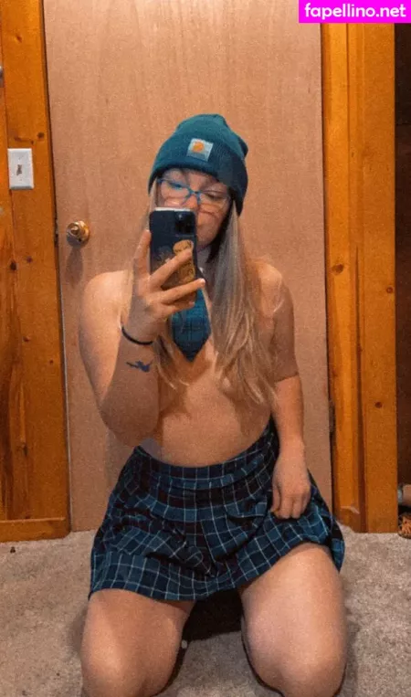 Amberobeys OnlyFans Thumbnail #9NdKkx63W4