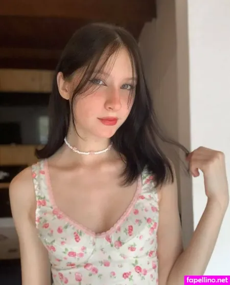 Amberpetite OnlyFans Thumbnail #R7Y5vp2CHG