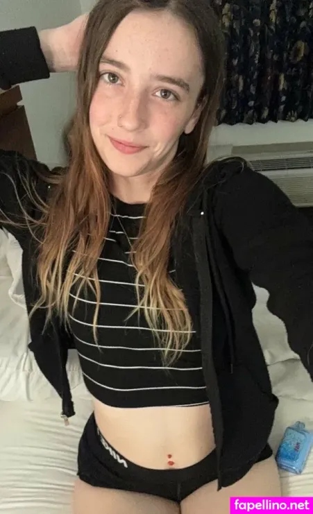 Amberralexx OnlyFans Thumbnail #AbtV3xGfOj
