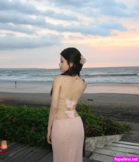 Amberrllo 1 OnlyFans Thumbnail #6mk3K7SDVX