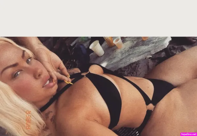 Amberrrnicole Main Profile Photo