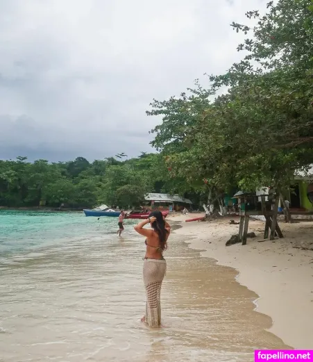 Amberrxl OnlyFans Thumbnail #4Y5oOQwXCI