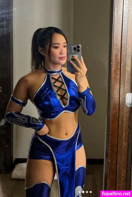 Amberrxl OnlyFans Thumbnail #OrxJN8ErrF