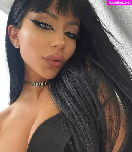 Amberscholl OnlyFans Thumbnail #PNtRblY0Y3