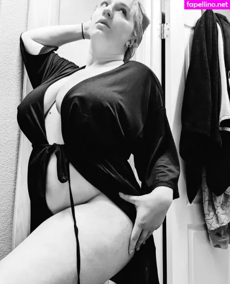 Amberskies OnlyFans Thumbnail #3MwyJ2Lh6f