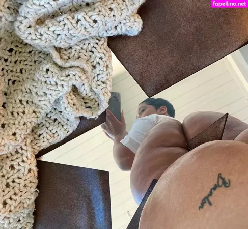 Amberthickk OnlyFans Thumbnail #1C42jcYX7o