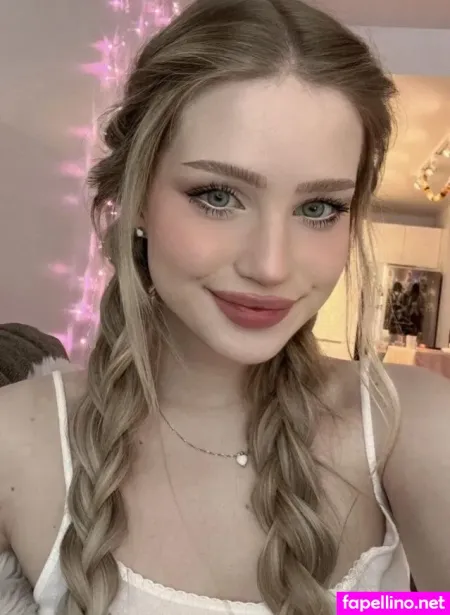 Ambieanne OnlyFans Thumbnail #fn5QfKsFdG