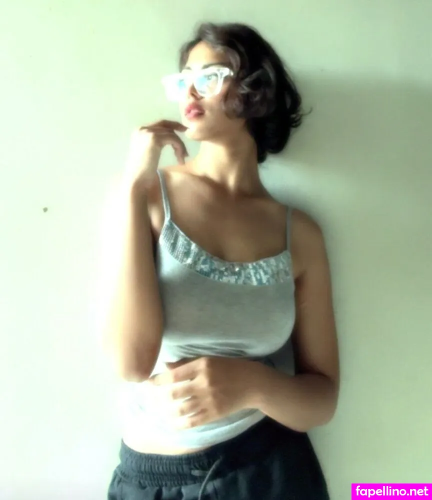 cosmic babee, cosmic_babeeee Nude Leaked OnlyFans Photo #ILBnyX9UVY