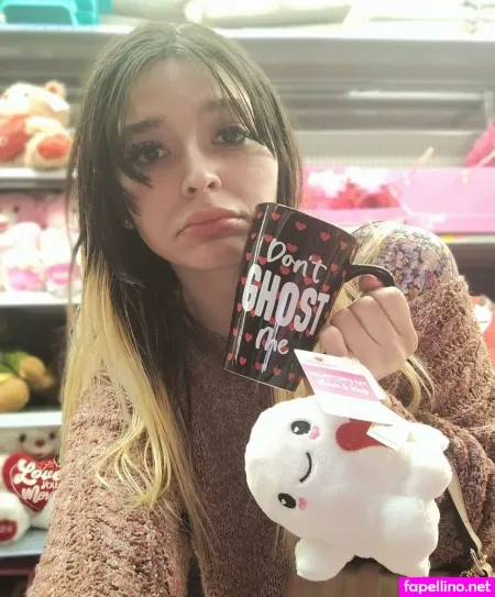 Ambr Mae OnlyFans Thumbnail #w6SwUA1RrT