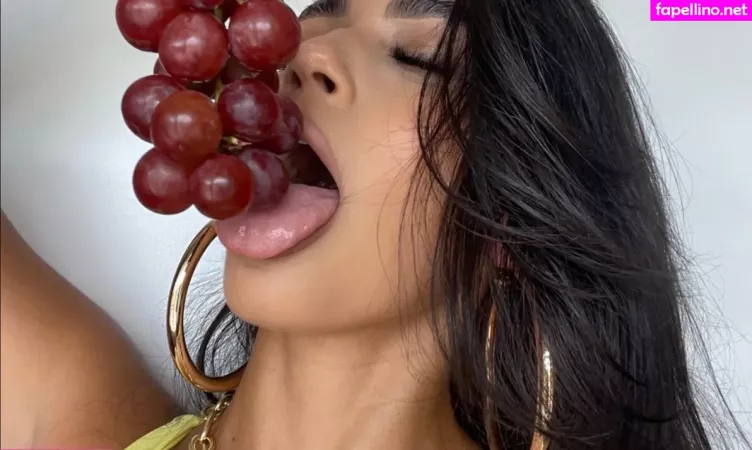 Ambra Guiotto OnlyFans Thumbnail #hPTSXD2YN3