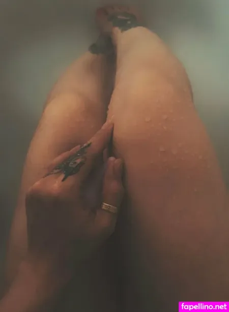 Ambrosiasweetie OnlyFans Thumbnail #GvzjQ76CQv