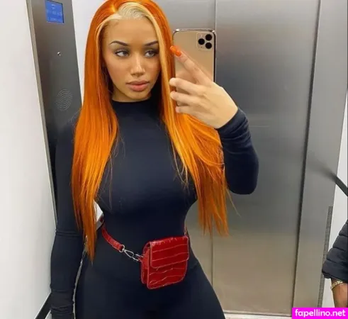 Ambrr OnlyFans Thumbnail #EaJHv2TJGc